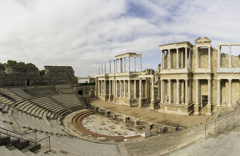 Admira las partes del Teatro Romano: legado de antigua grandeza