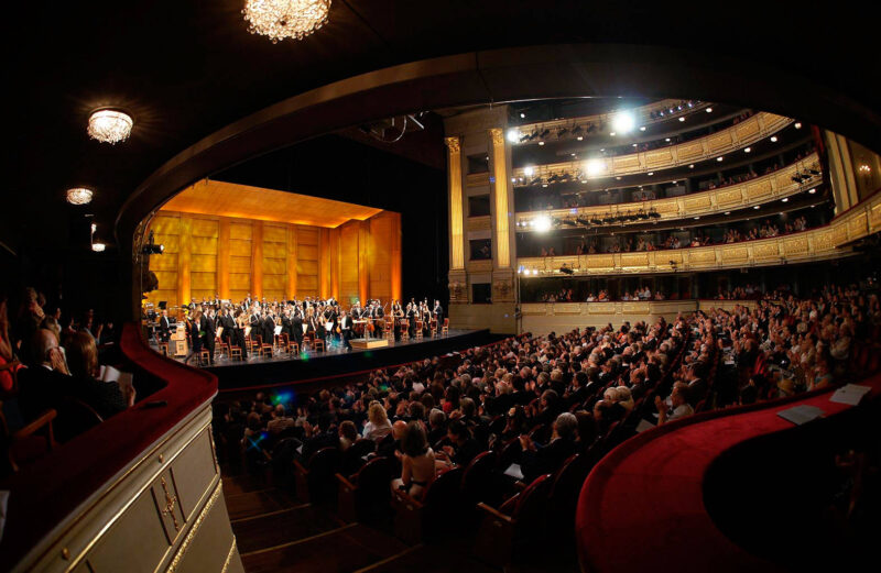 Teatro Auditorio El Greco: ubicación, espacios y más
